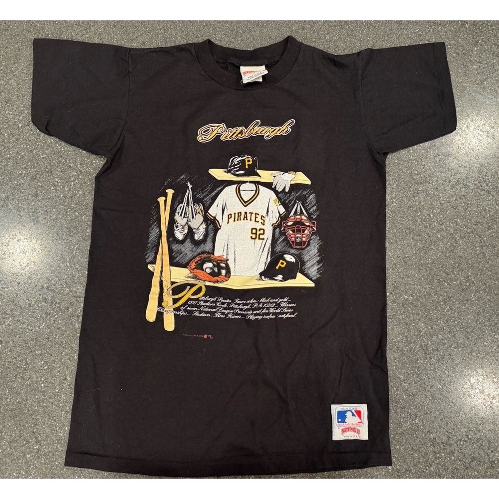 Vintage 90s Nutmeg  MLB Pittsburgh Pirates Embroidered Locker Room Tee L Basebal